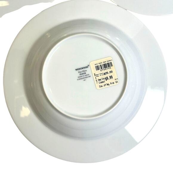 Wedgwood Vintage 1997 "Fleur" 9" Large Rim Soup/Pasta Bowls-Excellent-Set of 8 - Picture 8 of 9